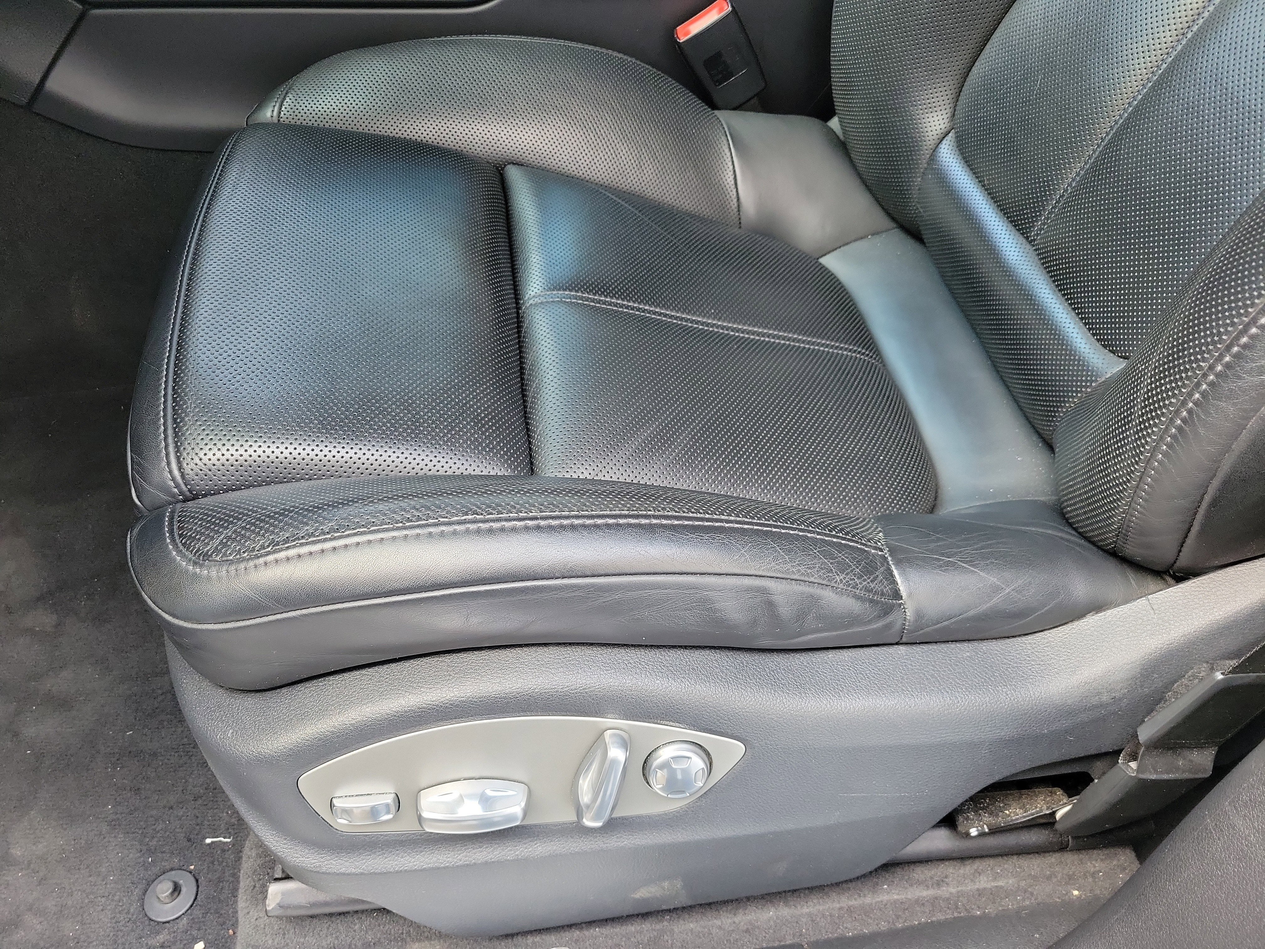 Used 2016 Porsche Macan S image 10