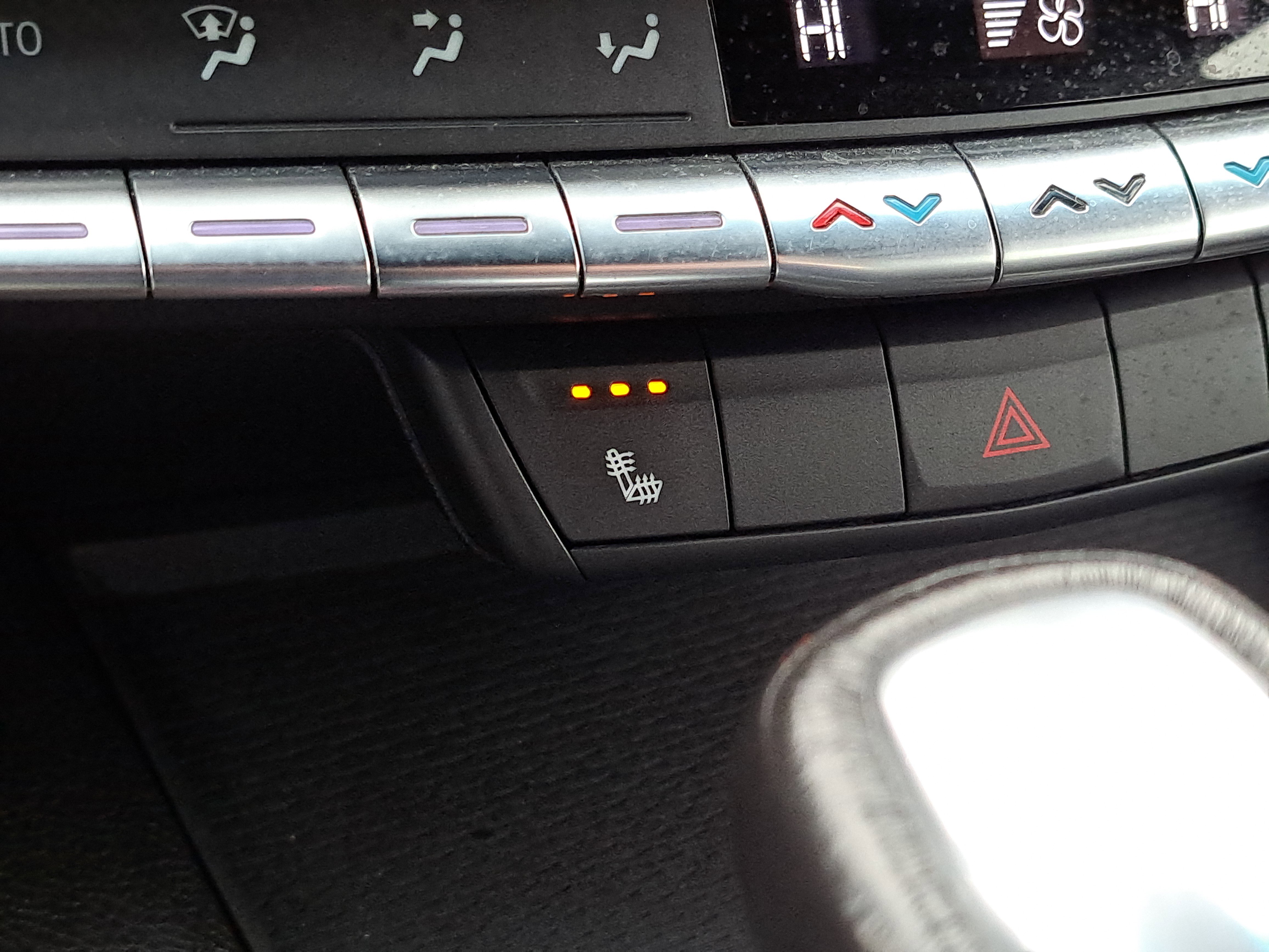 Used 2020 Cadillac CT4 Luxury w/ Cold Weather Package image 16