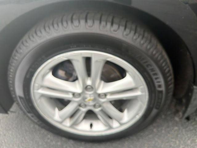 Used 2018 Chevrolet Cruze LT w/ Convenience Package FWD image 27