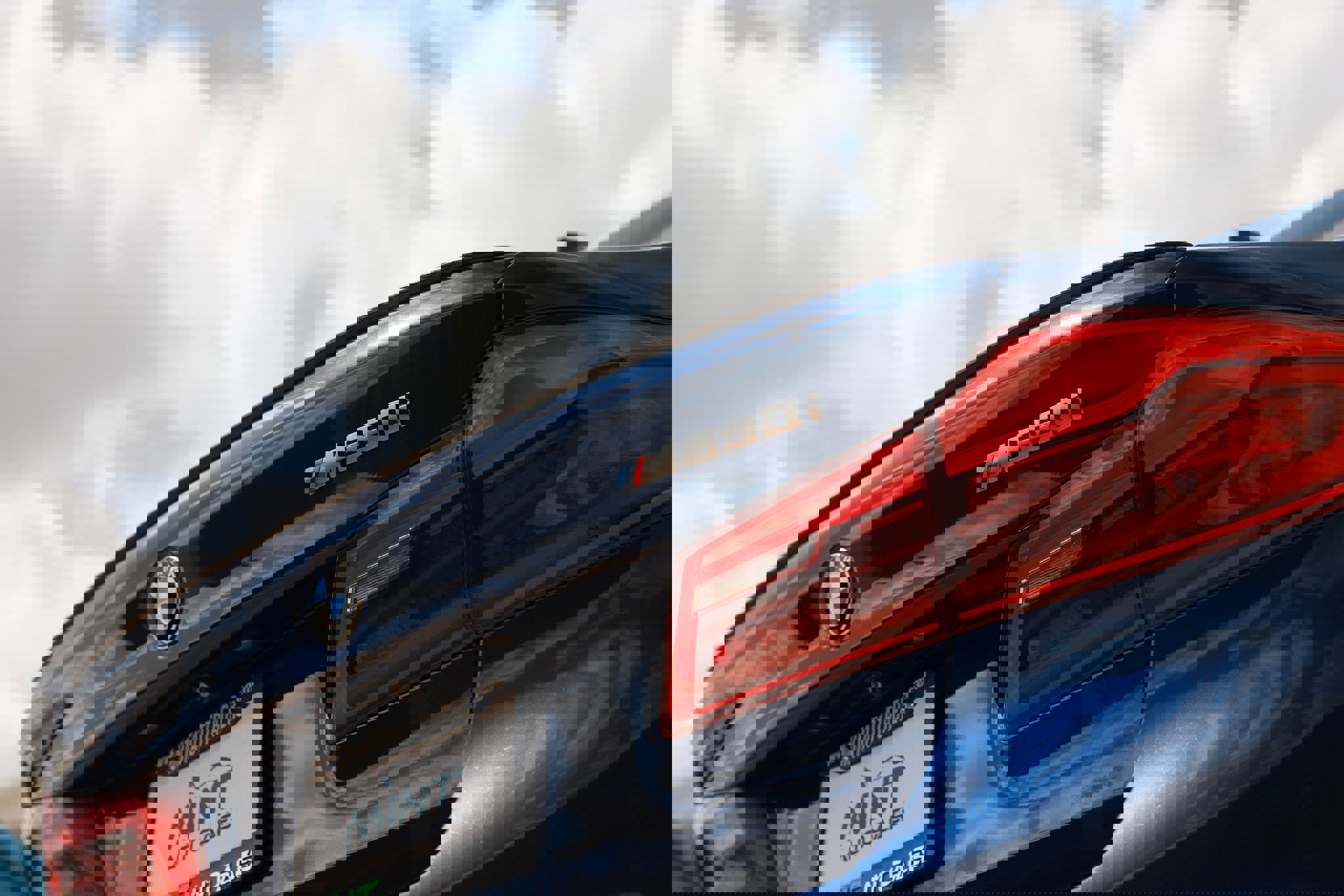 Used 2018 BMW M550i xDrive image 63