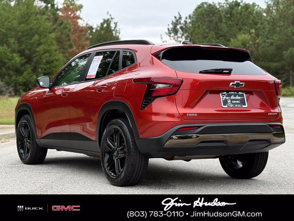 Certified 2024 Chevrolet Trax ACTIV FWD image 11