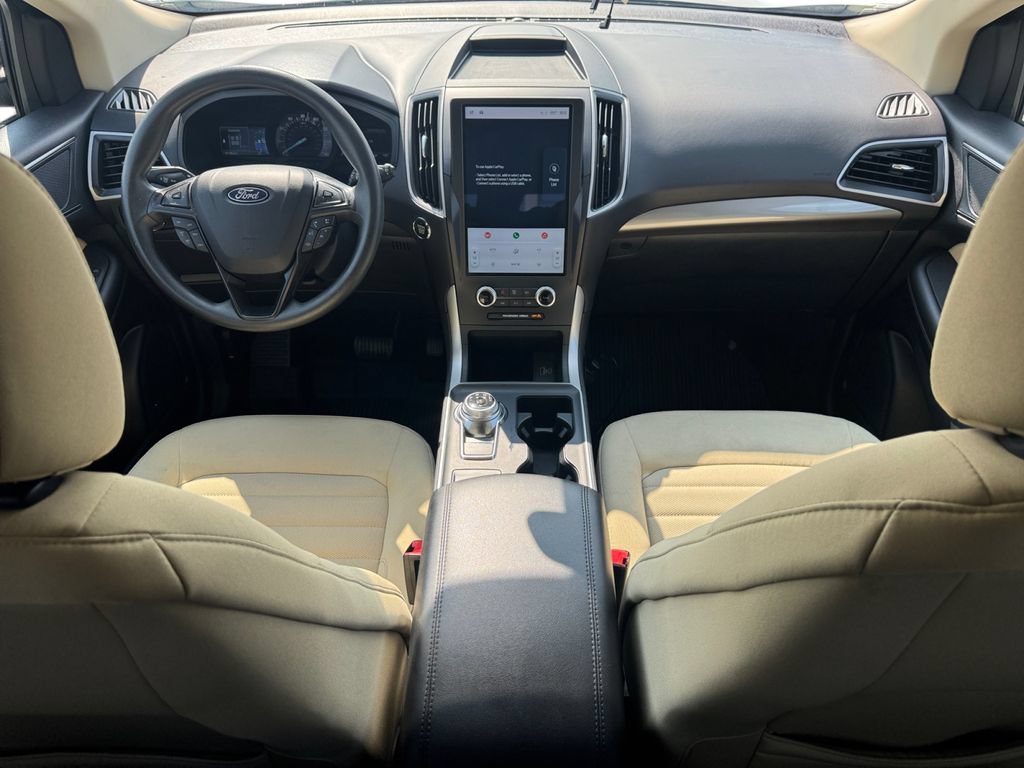 Used 2024 Ford Edge SE w/ Cargo Accessory Package AWD/4WD image 10