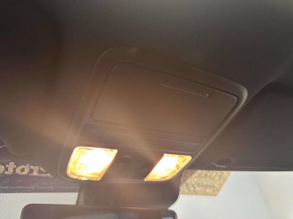 Used 2022 Honda Pilot TrailSport image 30