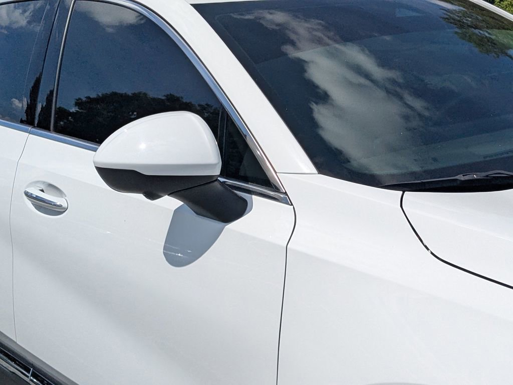 Used 2024 Buick Envision Preferred image 11