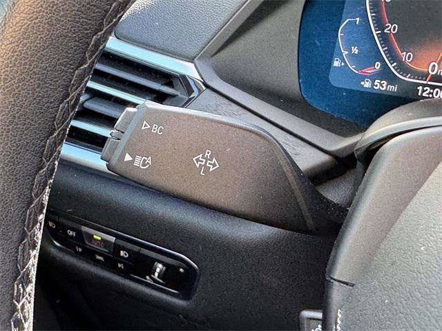 Used 2022 BMW X7 xDrive40i w/ Parking Assistance Package image 20