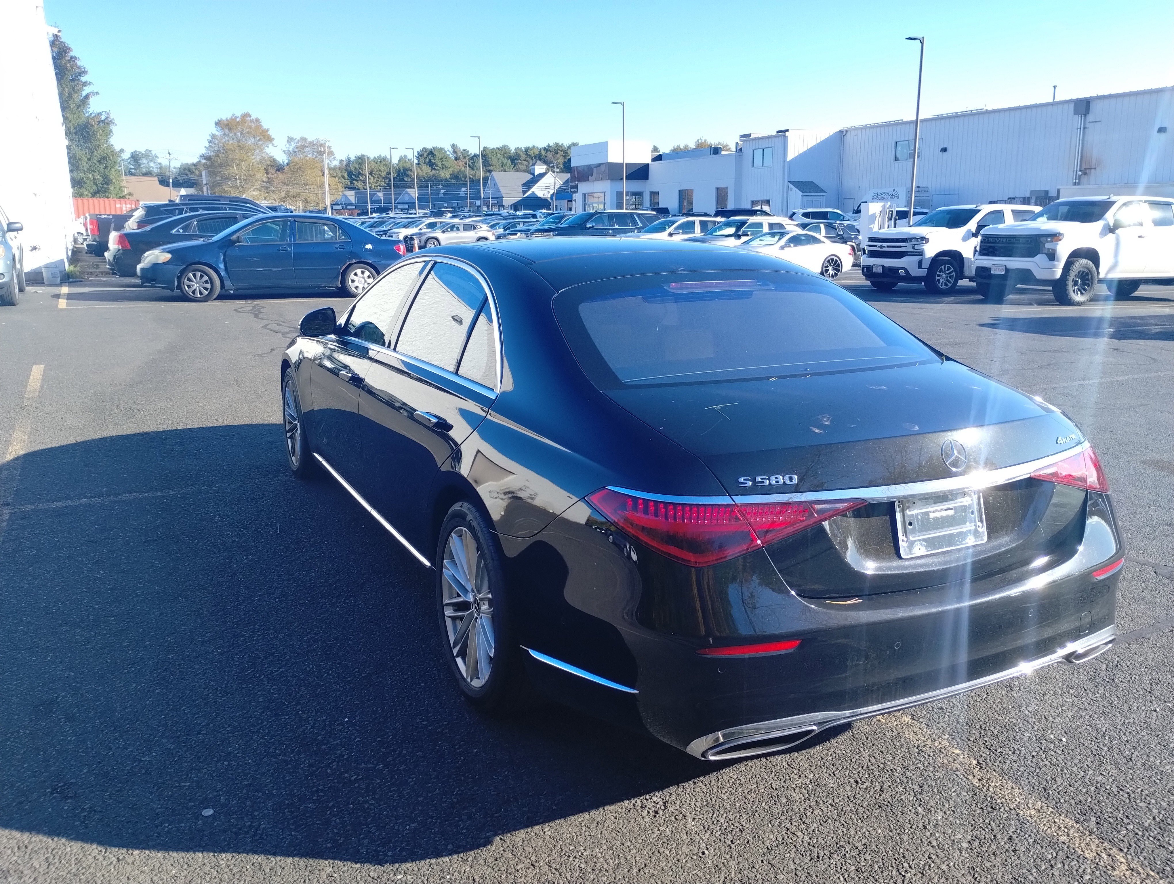 Used 2022 Mercedes-Benz S 580 4MATIC Sedan image 5