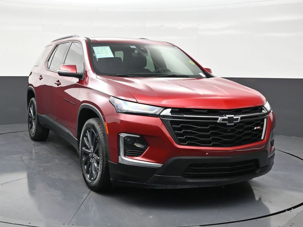 Used 2023 Chevrolet Traverse RS AWD/4WD image 7