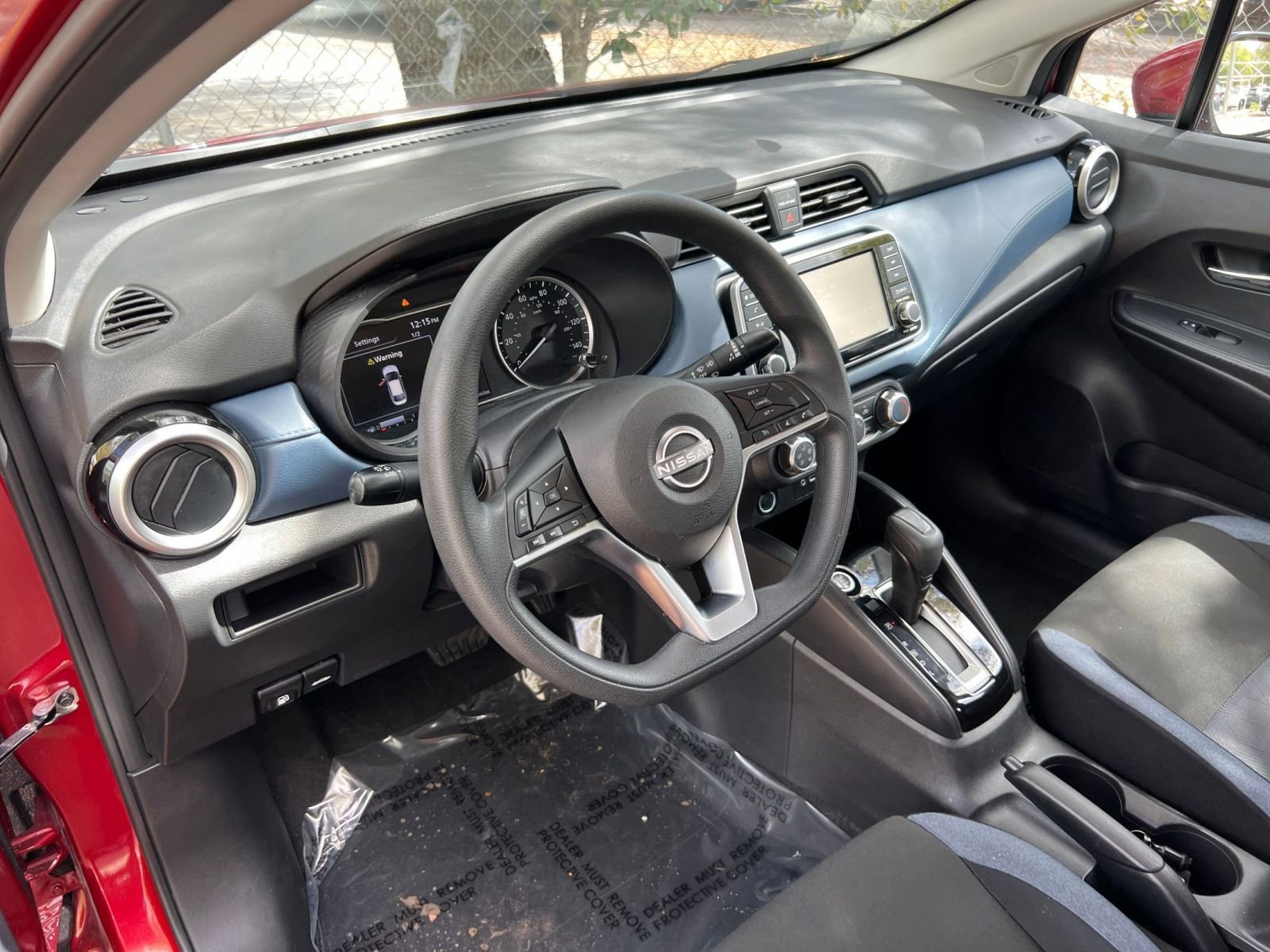 Used 2025 Nissan Versa SV FWD image 31