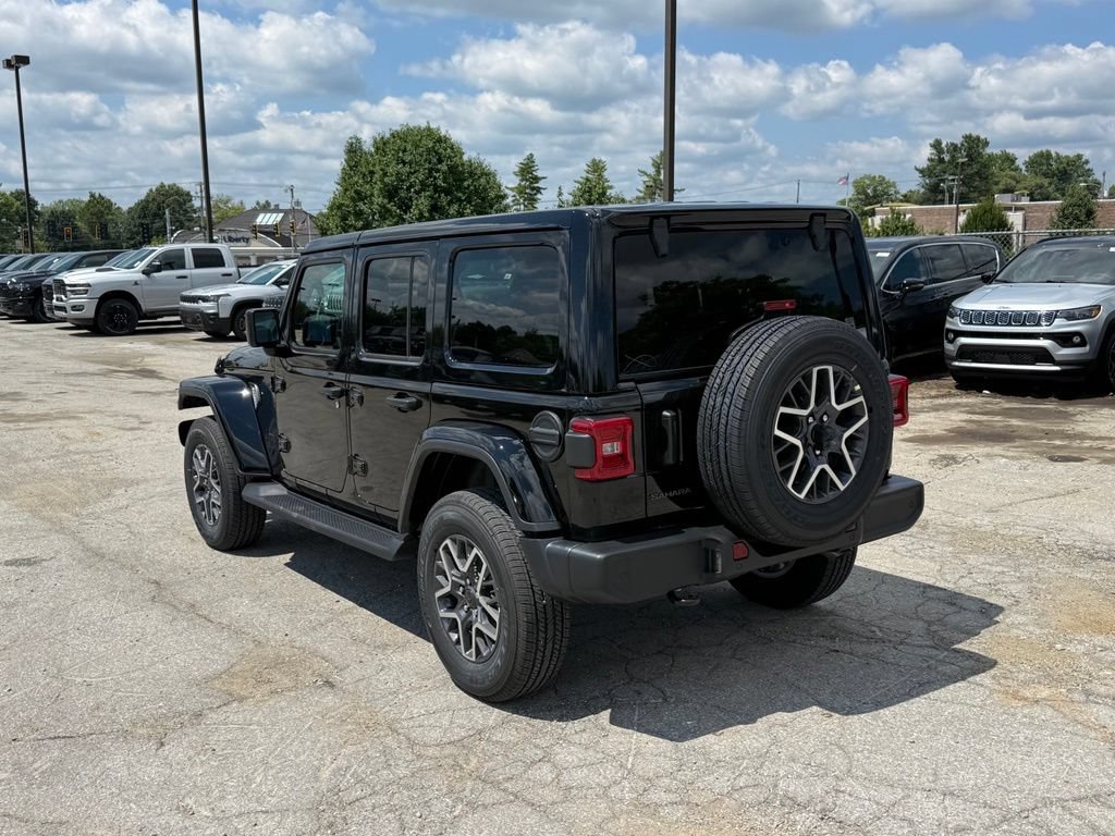 New 2026 Jeep Wrangler Unlimited Sahara AWD/4WD image 8