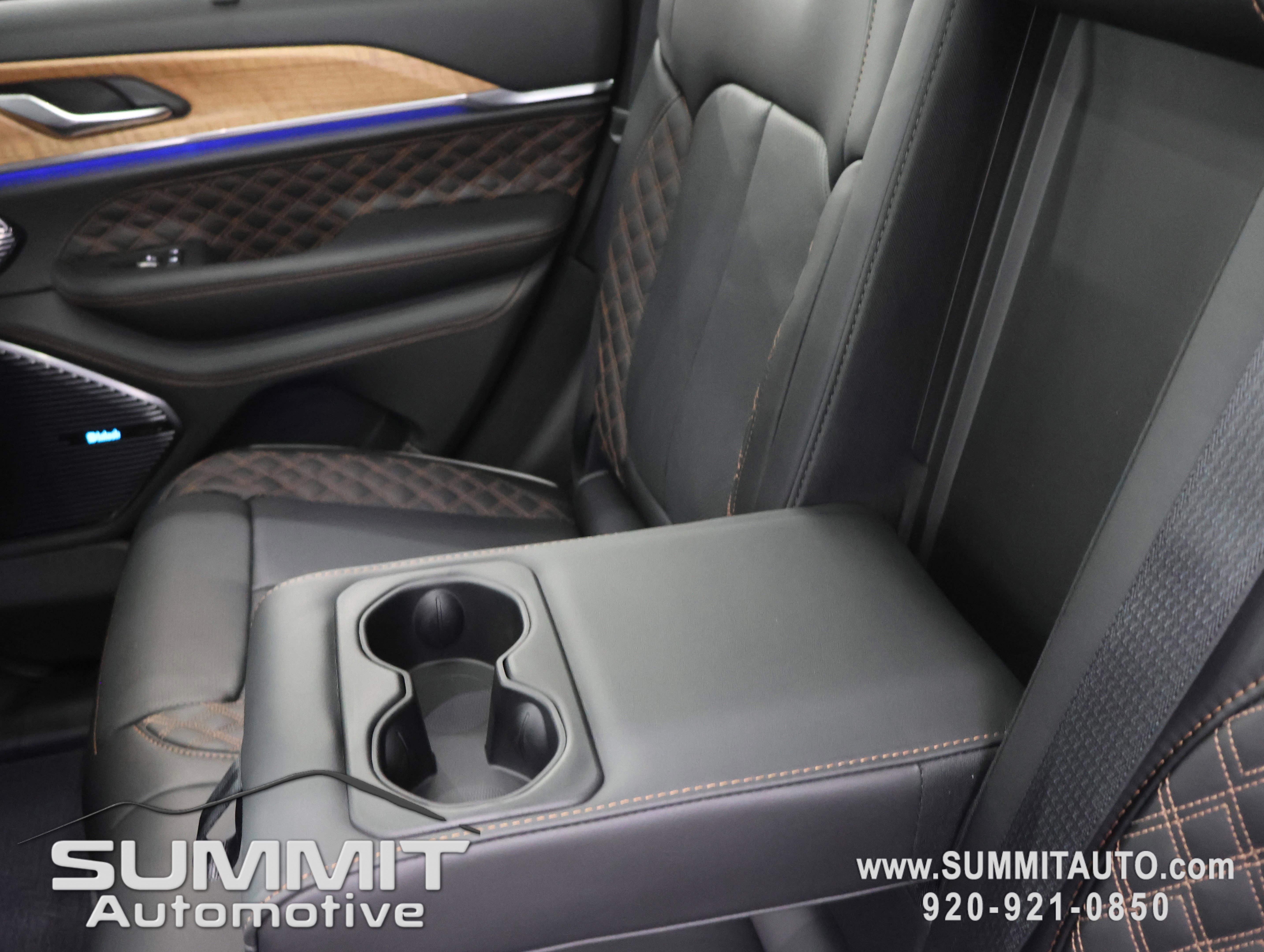 New 2026 Jeep Grand Cherokee Summit AWD/4WD image 41