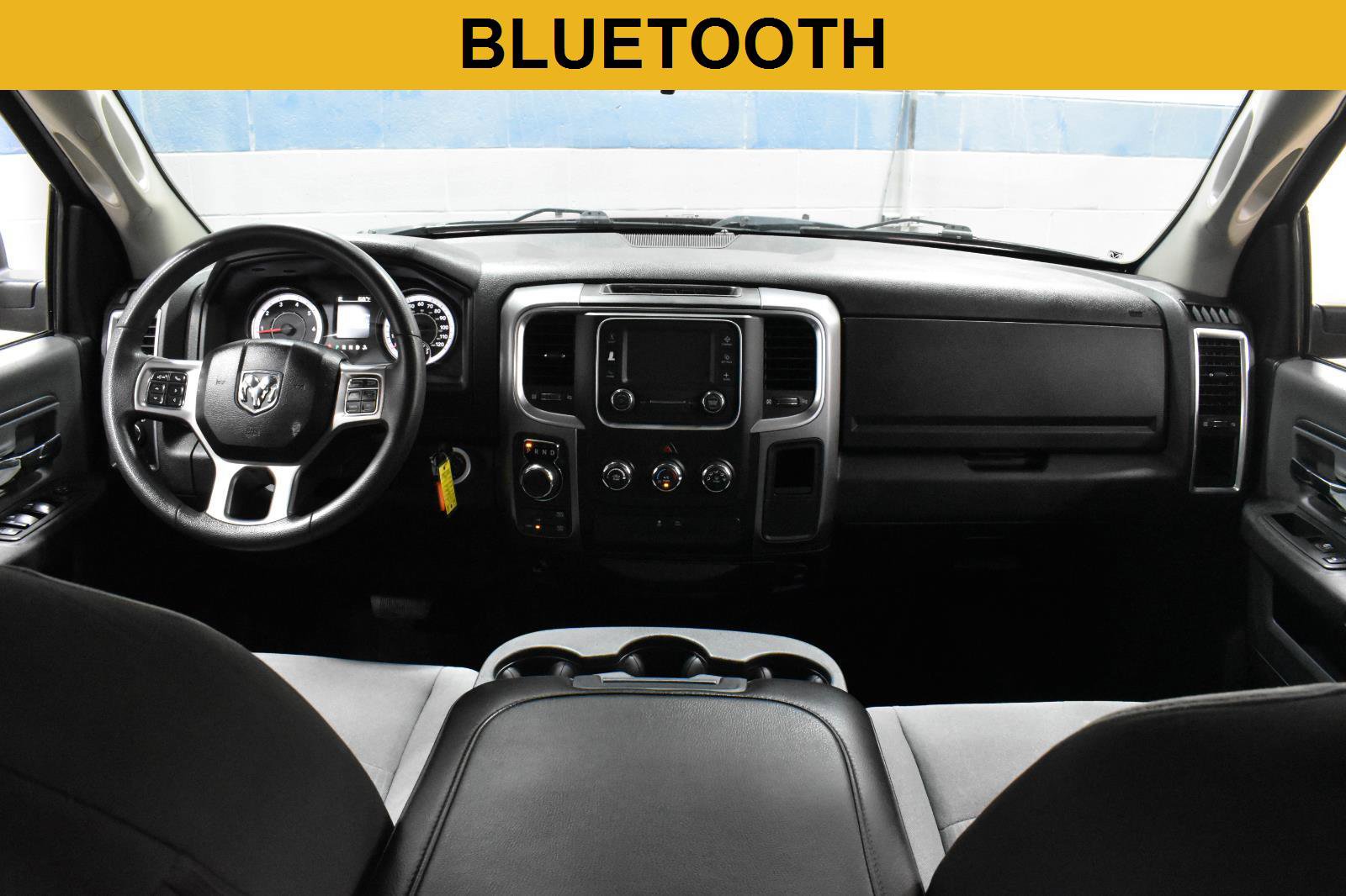 Used 2021 RAM 1500 Classic SLT AWD/4WD image 2