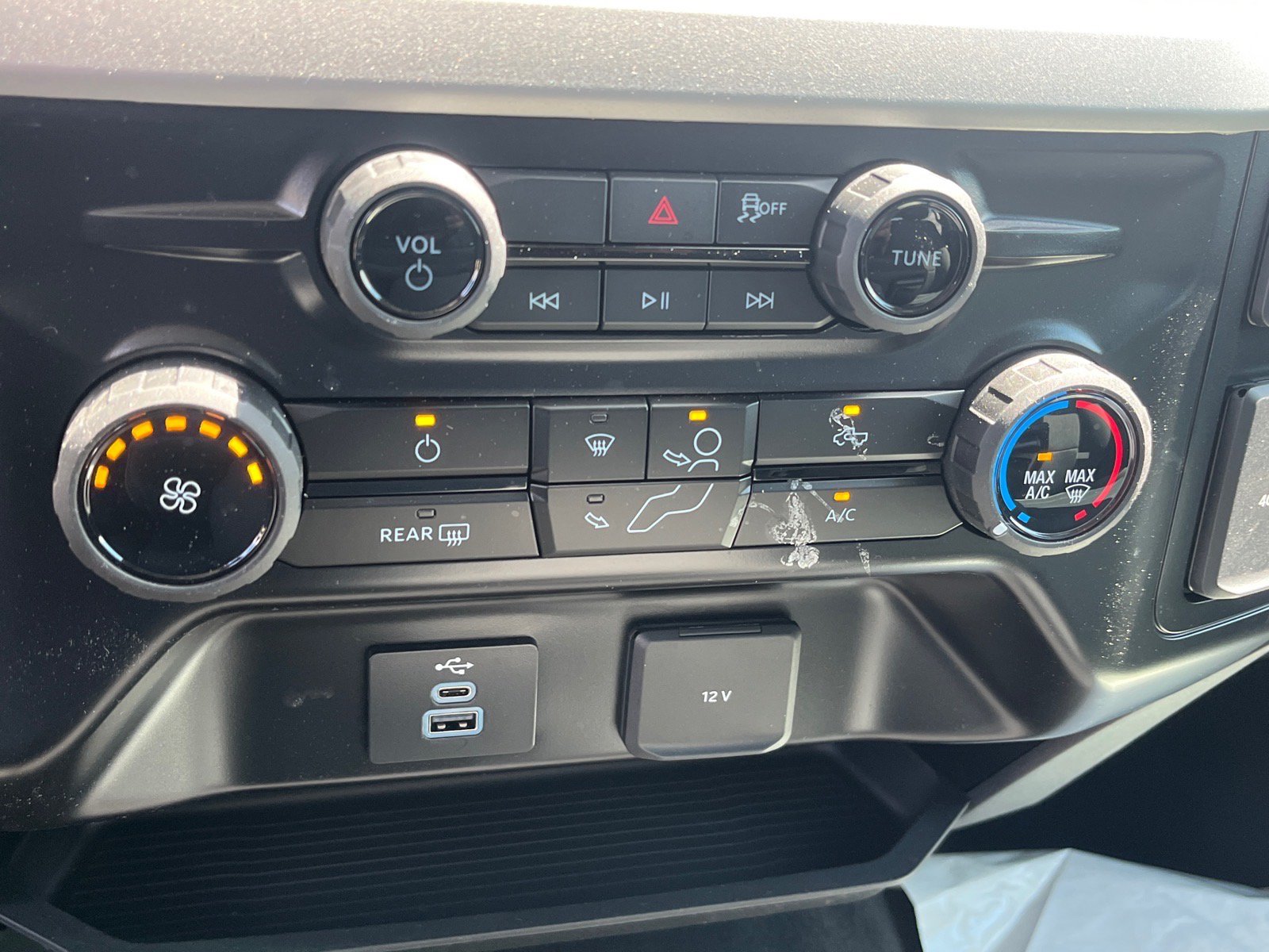 New 2026 Ford F250 XL w/ STX Appearance Package AWD/4WD image 13