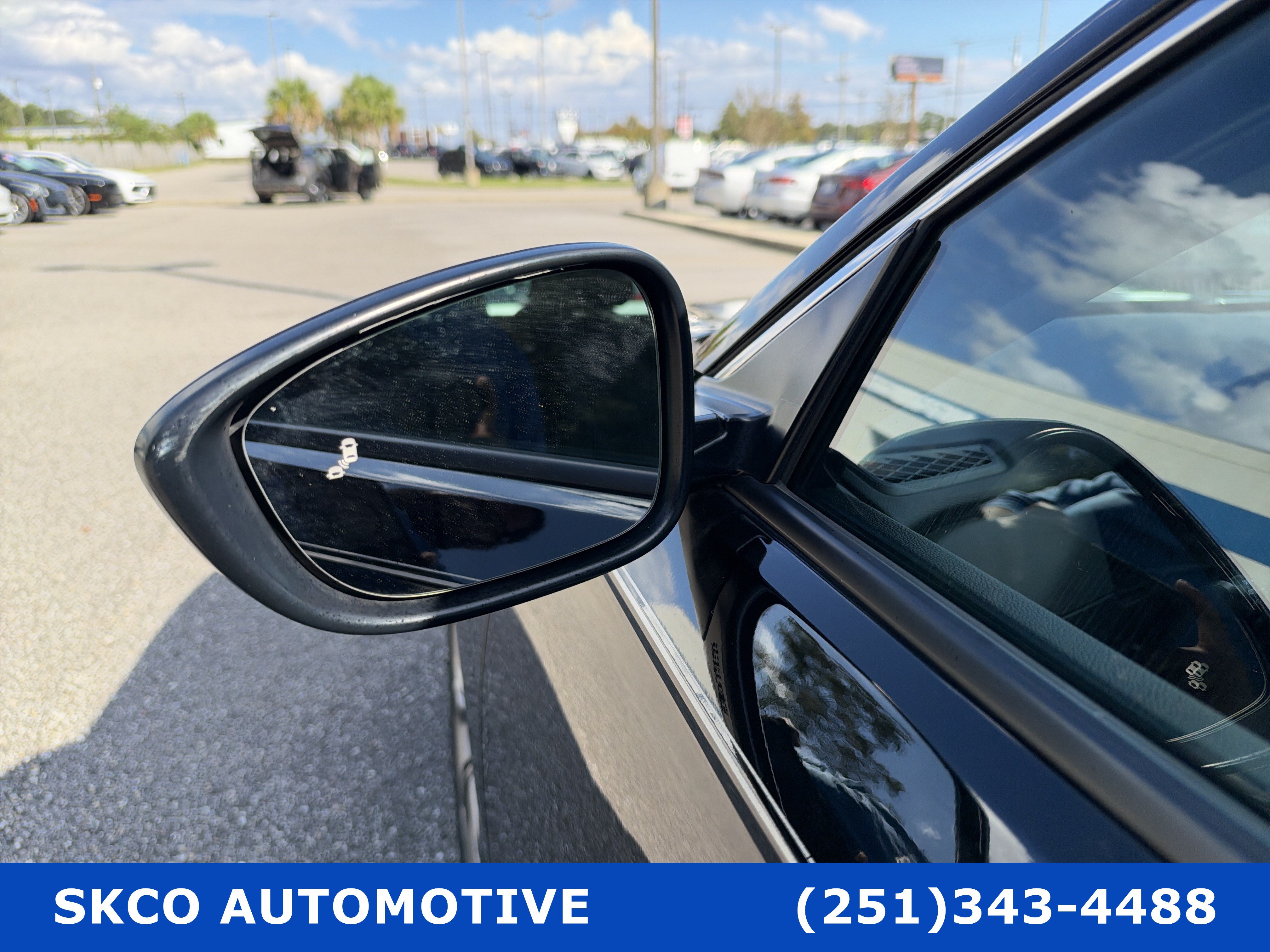 Used 2024 Honda Accord EX image 10