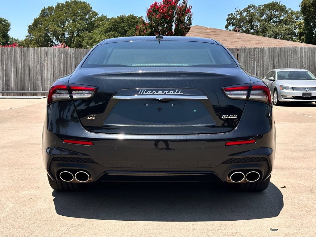 Used 2024 Maserati Ghibli Modena Q4 AWD/4WD image 5