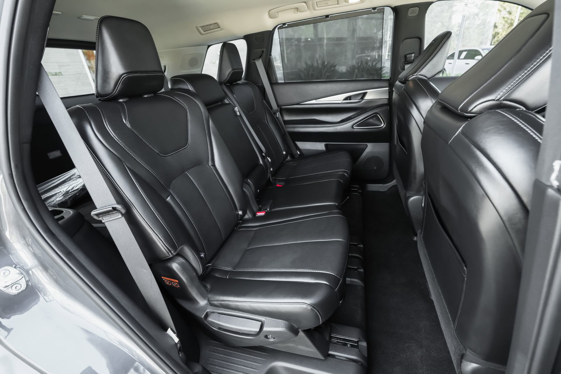 Used 2026 INFINITI QX60 Luxe w/ Cargo Package image 34