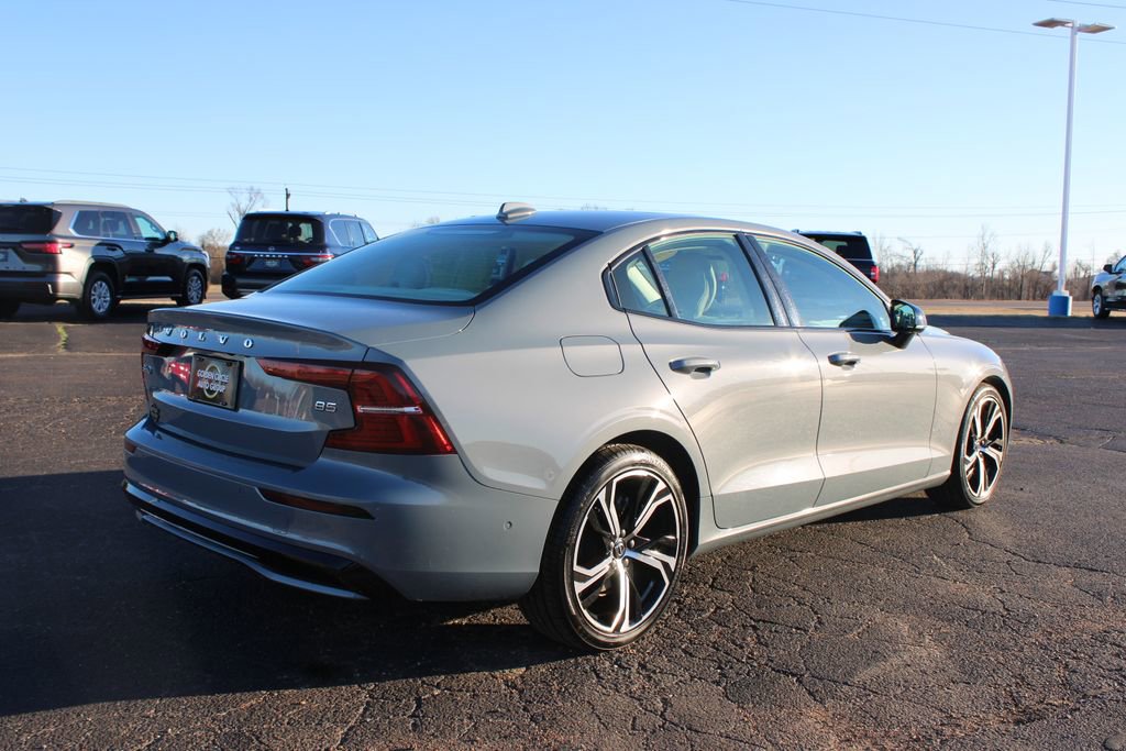 Used 2024 Volvo S60 B5 Plus image 9
