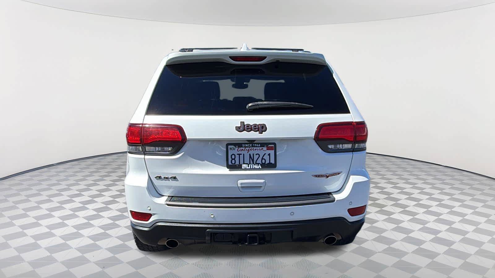 Used 2021 Jeep Grand Cherokee Trailhawk w/ Trailhawk Luxury Group AWD/4WD image 6