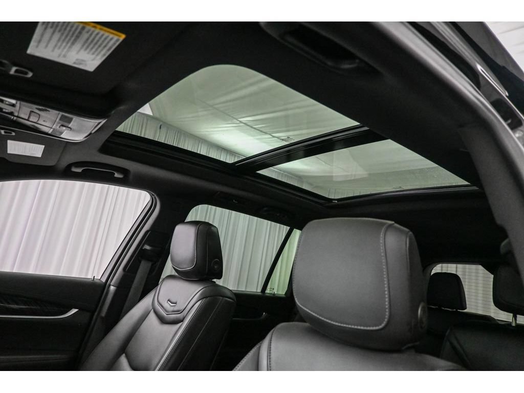 Certified 2024 Cadillac XT6 Premium Luxury AWD/4WD image 13