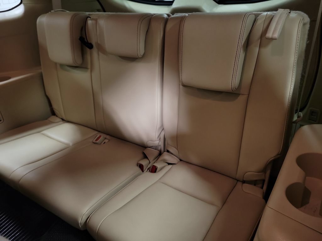 Used 2016 Toyota Highlander XLE AWD/4WD image 28