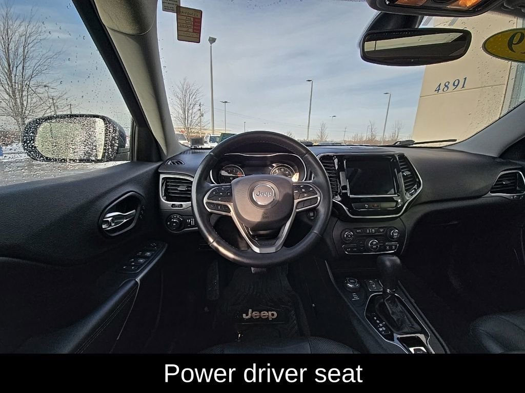 Used 2019 Jeep Cherokee Limited image 17