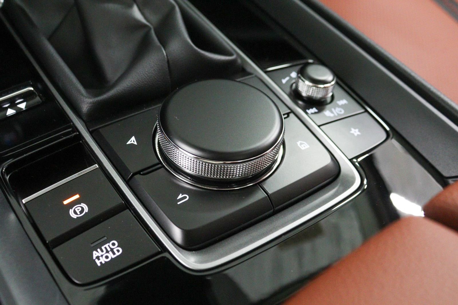 New 2025 MAZDA CX-50 Meridian Edition w/ Weather Package image 35