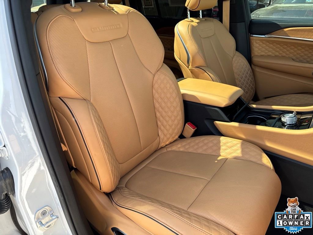 Used 2024 Jeep Grand Cherokee Summit AWD/4WD image 53