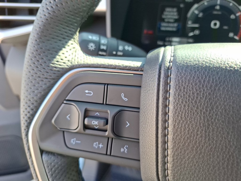 New 2026 Toyota Tundra Limited w/ TRD Off-Road Package AWD/4WD image 19