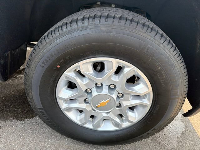 Used 2023 Chevrolet Silverado 3500 W/T w/ WT Fleet Convenience Package AWD/4WD image 4
