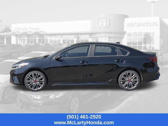 Used 2022 Kia Forte GT w/ GT Technology Package FWD image 2
