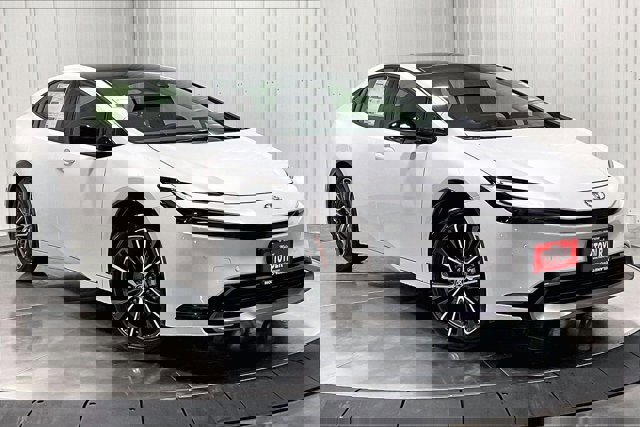 New 2026 Toyota Prius XLE image 2