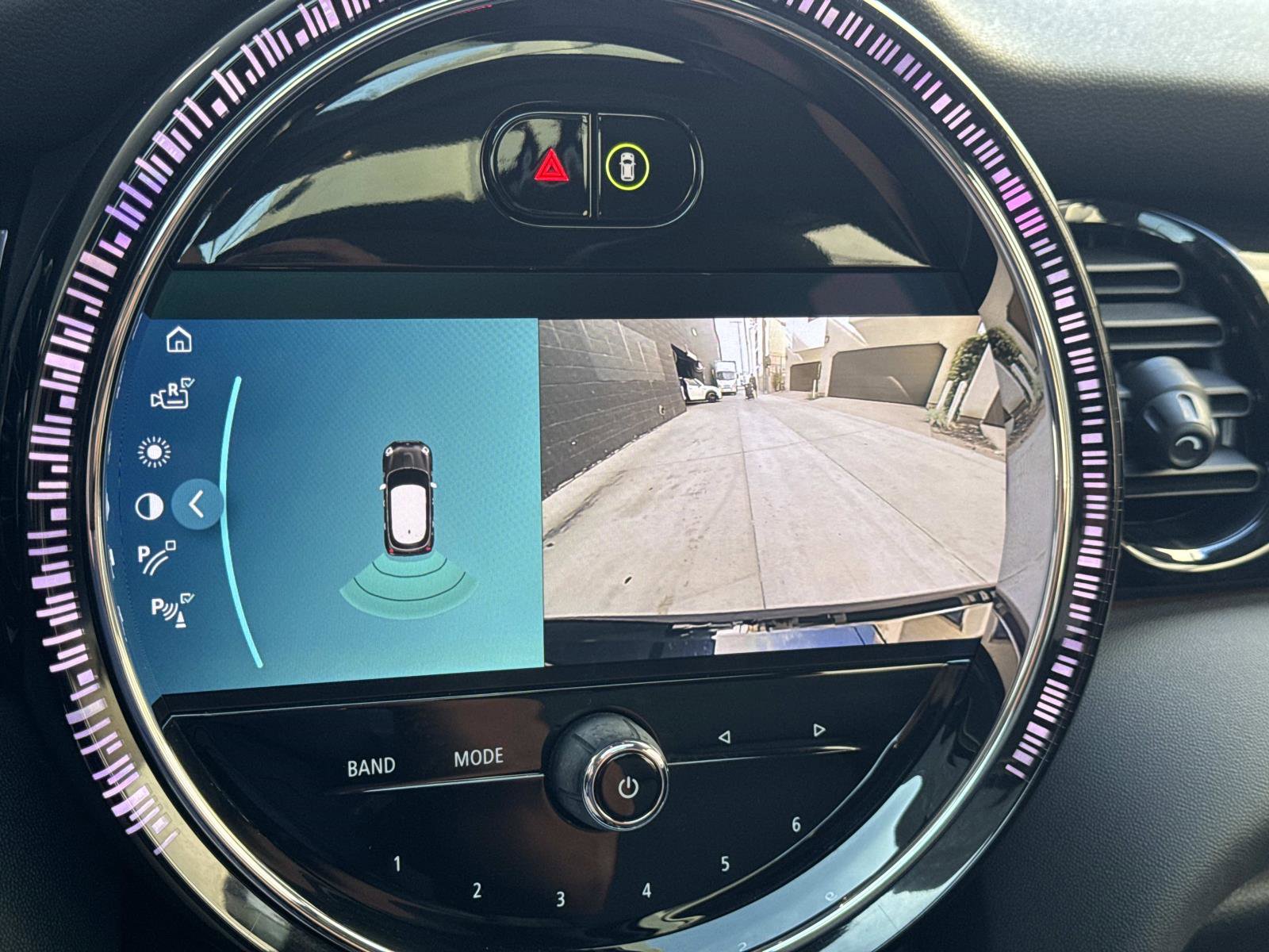 Certified 2023 MINI Cooper 4-Door Hardtop image 25