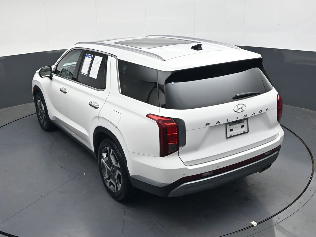 Used 2024 Hyundai Palisade Limited image 23