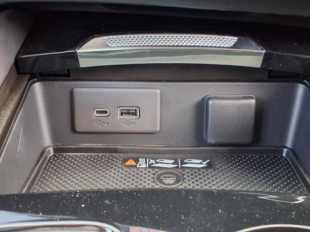 New 2026 Buick Envision Avenir image 9