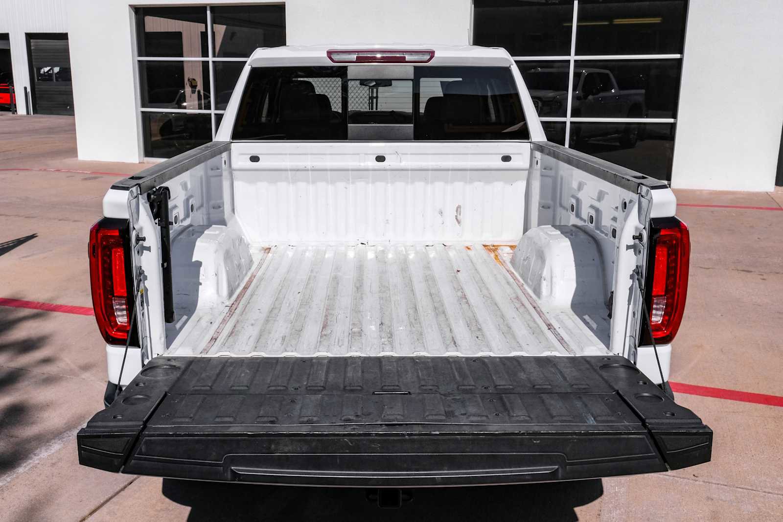 Used 2020 GMC Sierra 1500 SLT image 57