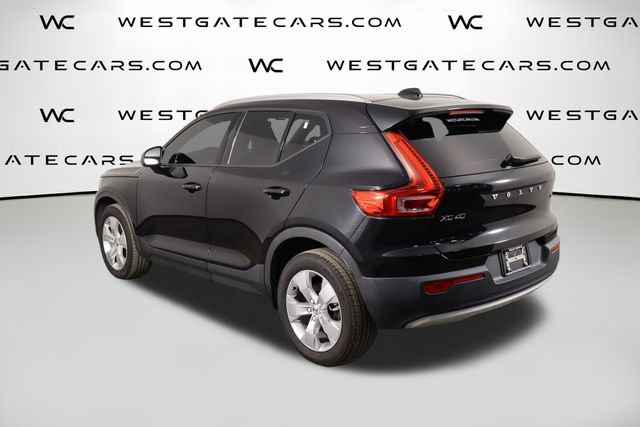 Used 2022 Volvo XC40 T5 Momentum AWD/4WD image 47
