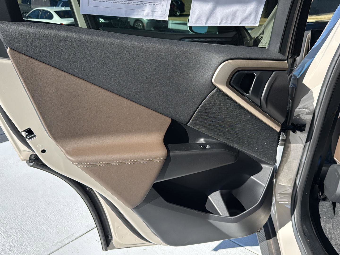 Used 2025 BMW X3 xDrive30i w/ Premium Package image 15