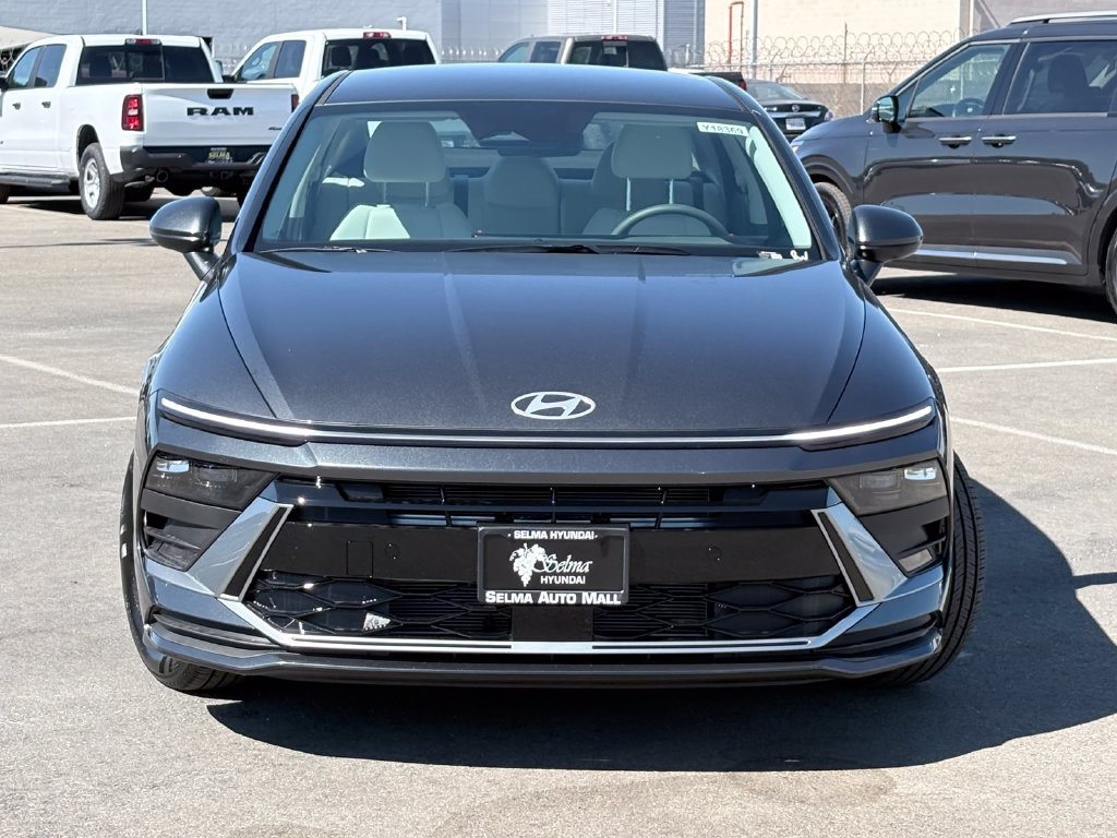 New 2026 Hyundai Sonata SE FWD image 2
