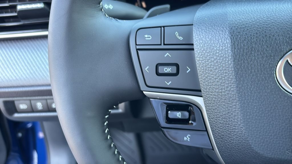 New 2026 Toyota Camry SE w/ Convenience Package FWD image 16