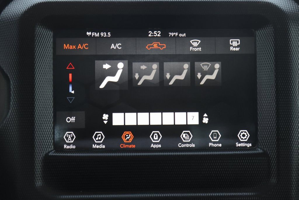 Used 2022 Jeep Gladiator Sport image 24