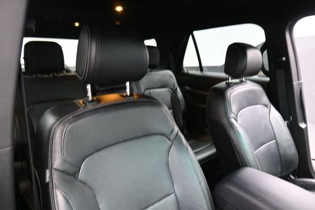Used 2017 Ford Explorer Limited AWD/4WD image 27