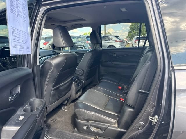 Used 2017 Honda Pilot EX-L image 11