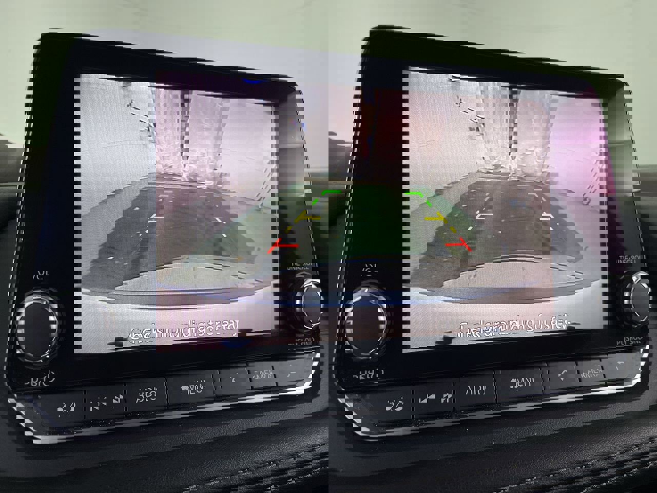 Used 2022 Nissan Rogue SV image 16