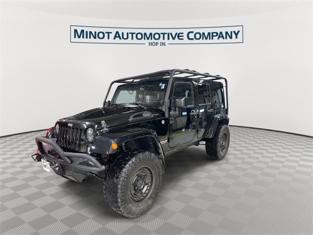 Used 2015 Jeep Wrangler Unlimited Rubicon w/ Connectivity Group image 4