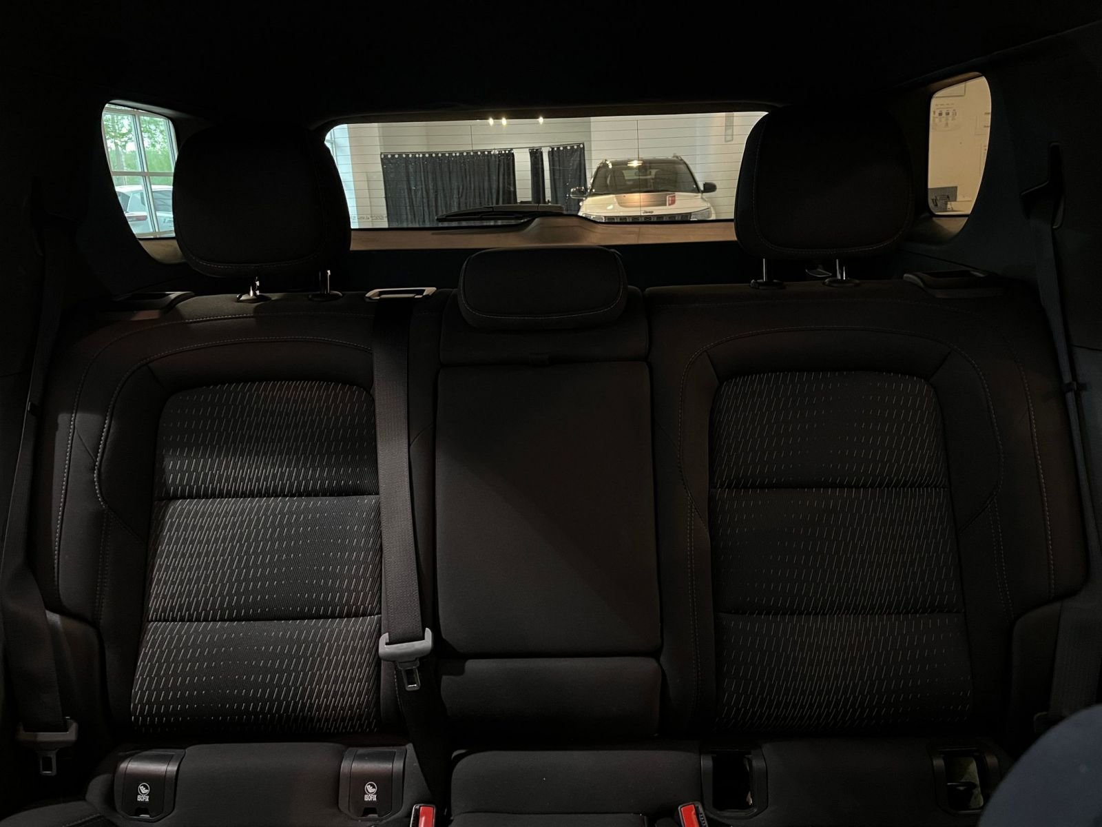 Used 2025 Chevrolet Equinox LT FWD image 38