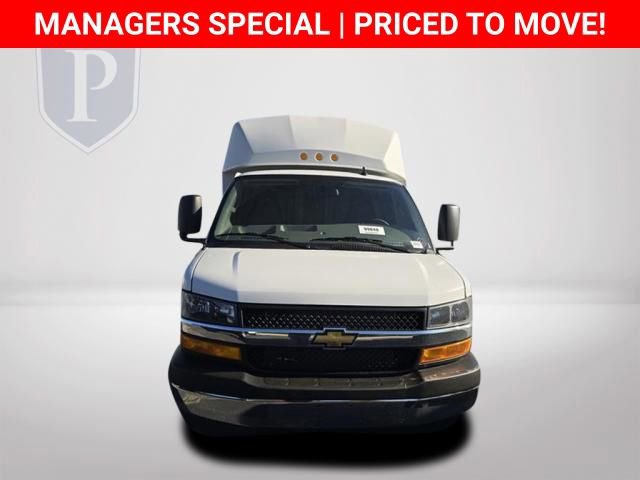 New 2025 Chevrolet Express 3500 w/ Power Convenience Package image 13