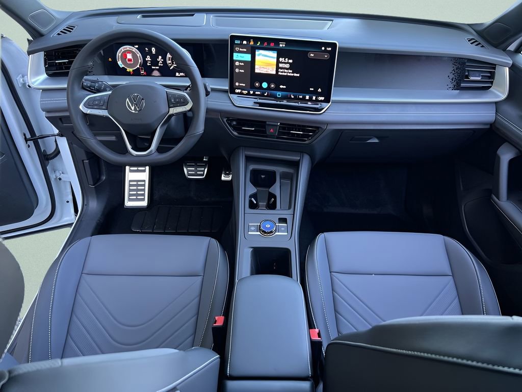 New 2026 Volkswagen Tiguan SE R-Line image 21