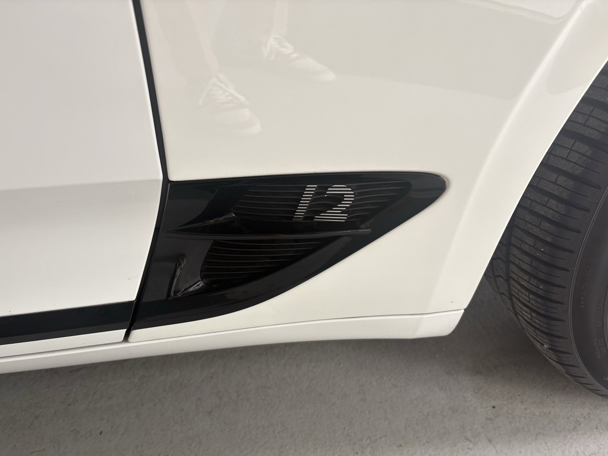 Used 2020 Bentley Continental GT image 2