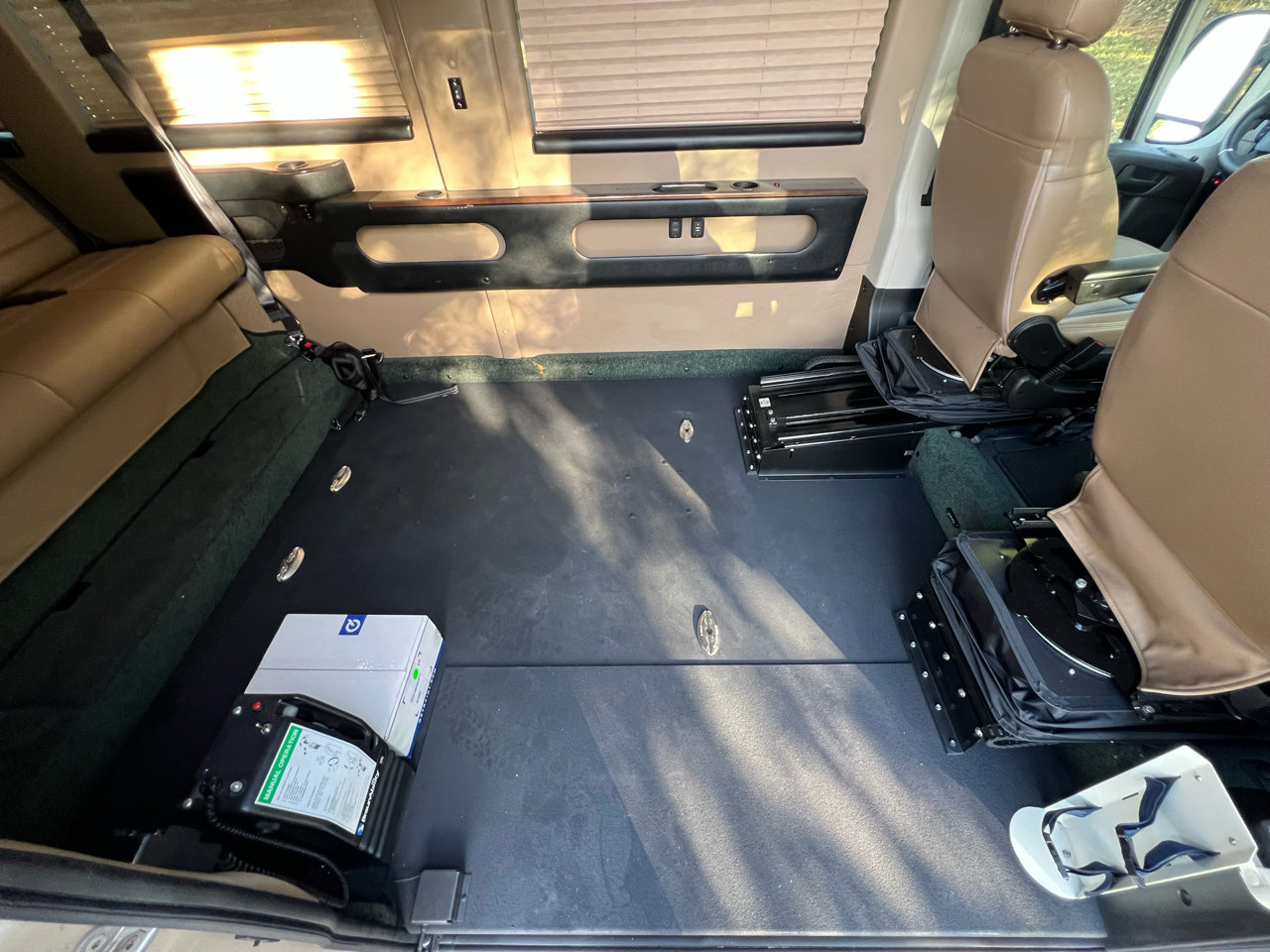 Used 2017 RAM ProMaster 2500 w/ Premium Appearance Group image 41