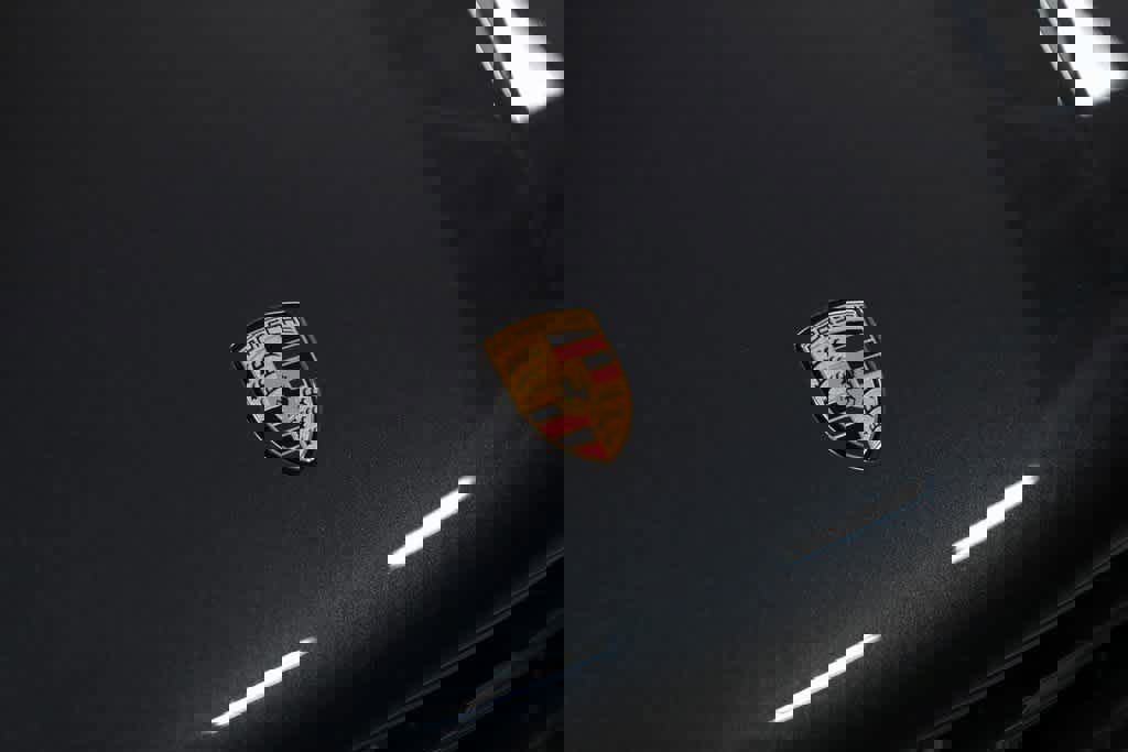 Certified 2025 Porsche Macan image 19