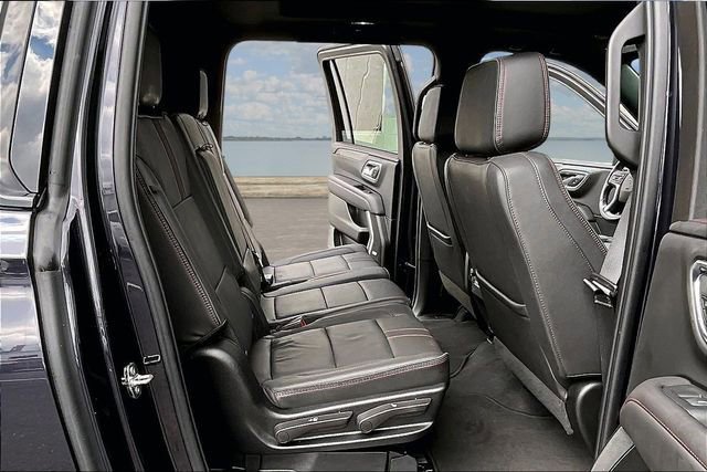 Certified 2023 Chevrolet Suburban RST AWD/4WD image 25